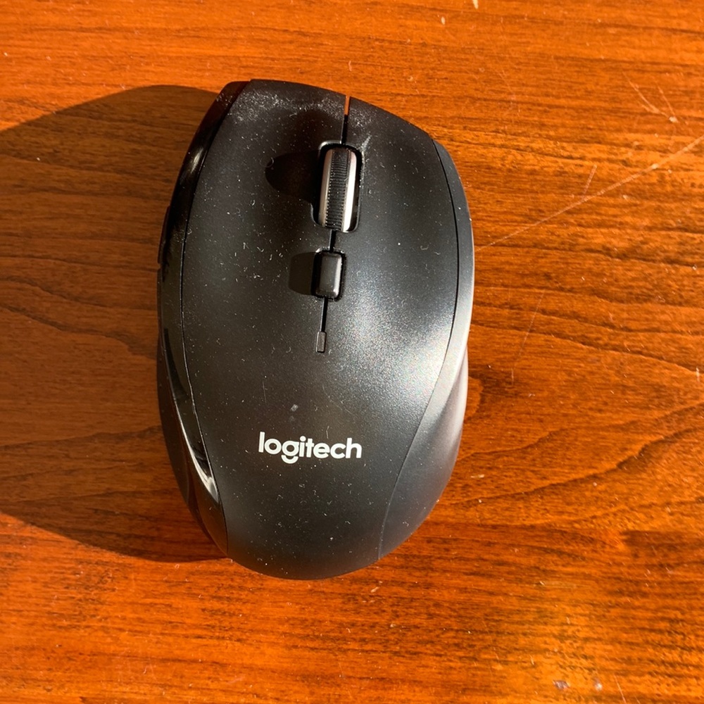 Wireless Logitech mouse